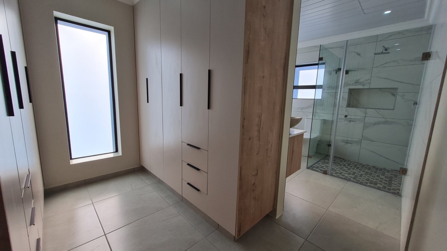 3 Bedroom Property for Sale in Dana Bay Western Cape